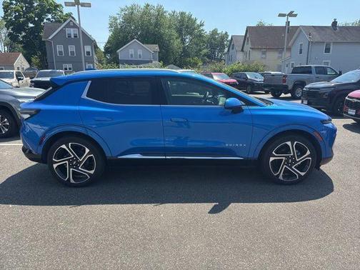 Riptide Blue Metallic 2026 Chevrolet Equinox EV LT