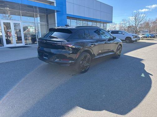 Black 2024 Chevrolet Equinox EV RS
