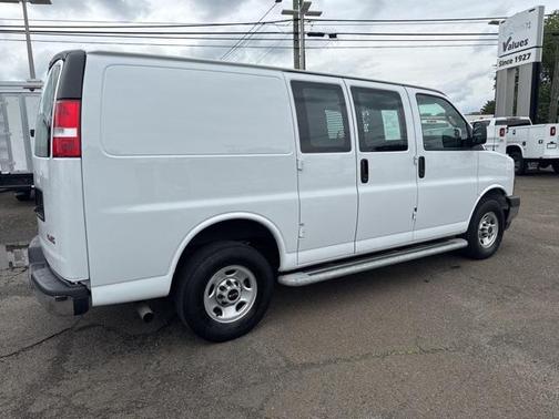 2023 GMC Savana 2500 Work Van