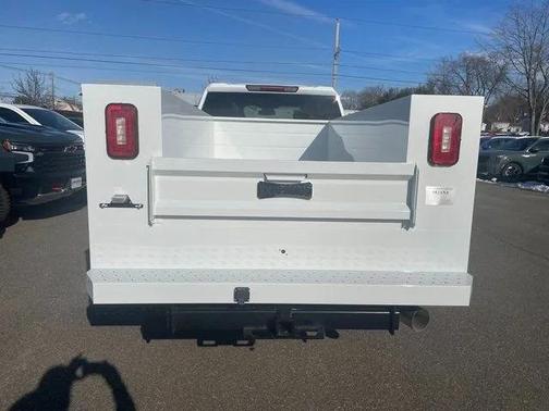 Summit White 2026 Chevrolet Silverado 3500 WT