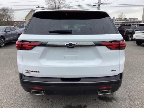 2024 Chevrolet Traverse Premier