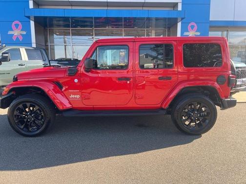 2024 Jeep Wrangler 4xe Sahara