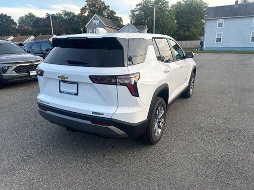 Summit White 2026 Chevrolet Equinox 1LT