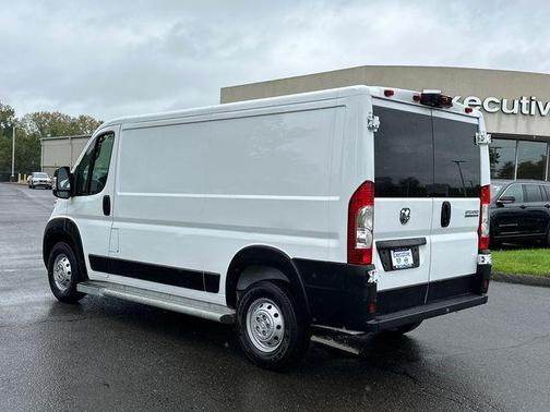 2023 RAM ProMaster 2500 Base