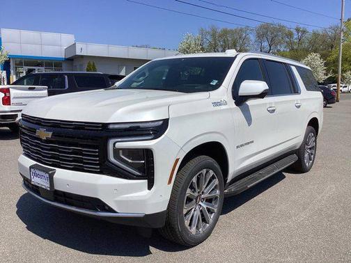 2025 Chevrolet Suburban 4WD High Country