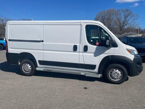 2023 RAM ProMaster 2500 Base