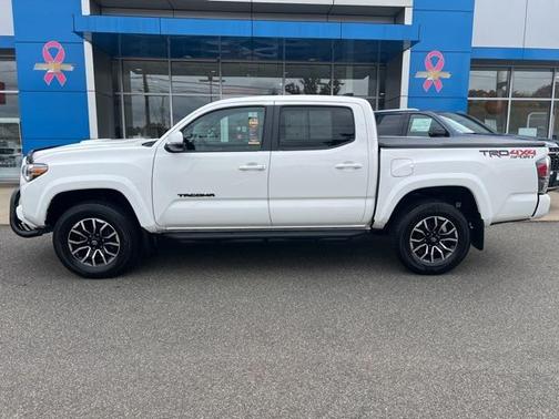 2022 Toyota Tacoma TRD Sport