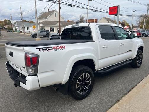2022 Toyota Tacoma TRD Sport
