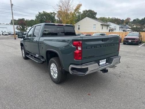 Cypress Gray 2026 Chevrolet Silverado 3500 LT