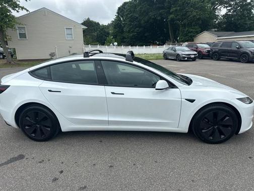 2025 Tesla Model 3 Long Range