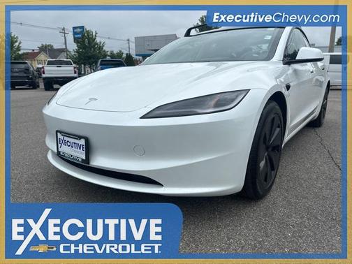 2025 Tesla Model 3 Long Range