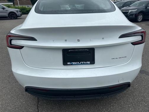 2025 Tesla Model 3 Long Range