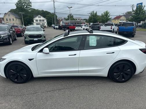 2025 Tesla Model 3 Long Range