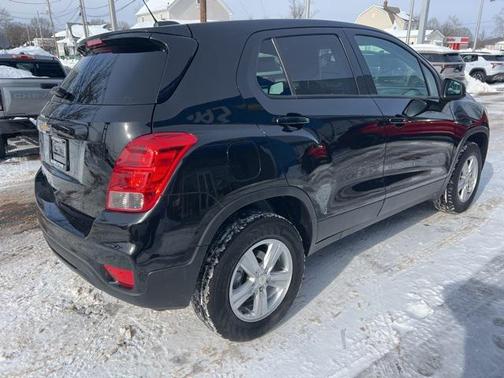 2022 Chevrolet Trax LS