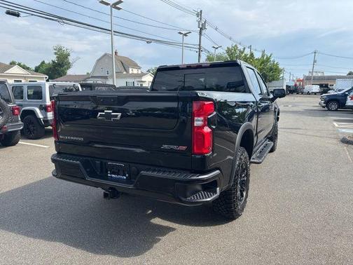 Black 2025 Chevrolet Silverado 1500 ZR2