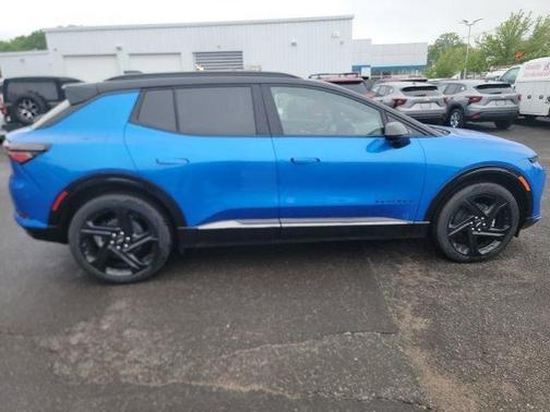 Riptide Blue Metallic 2026 Chevrolet Equinox EV RS