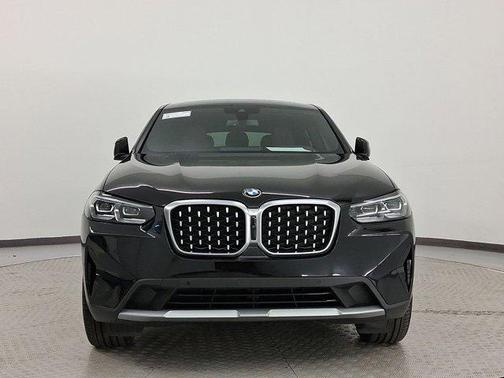 2022 BMW X4 xDrive30i