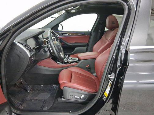 2022 BMW X4 xDrive30i