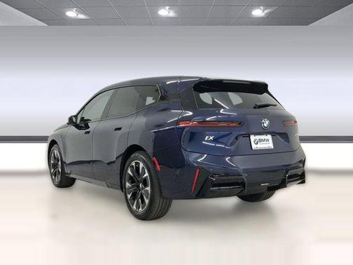 2026 BMW iX xDrive45