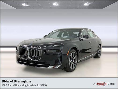 Black Sapphire Metallic 2026 BMW i7 eDrive50