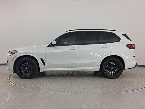 2022 BMW X5 M50i