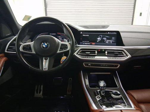 2022 BMW X5 M50i