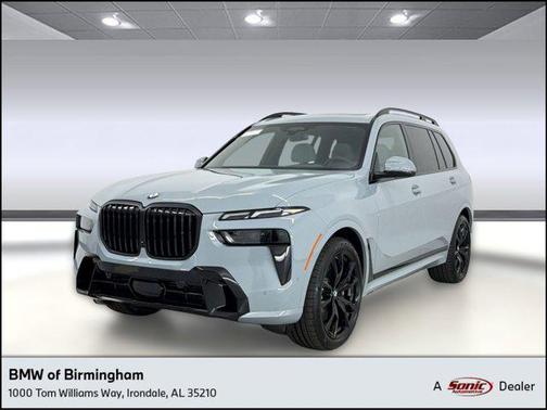 Brooklyn Grey Metallic 2026 BMW X7 xDrive40i