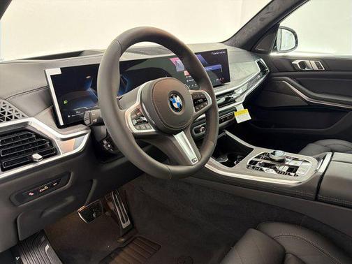 Dravit Grey Metallic 2026 BMW X5 xDrive40i