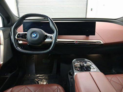 2023 BMW iX xDrive50