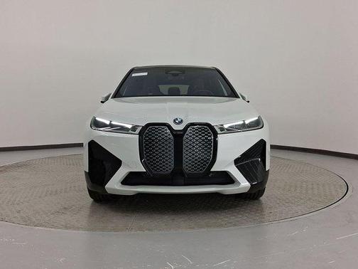 2023 BMW iX xDrive50