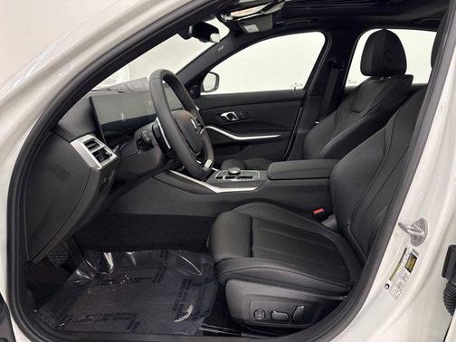 2025 BMW 330 i