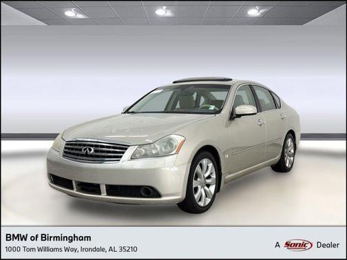 Gold 2006 INFINITI M35 Base