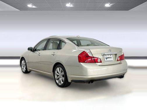 Gold 2006 INFINITI M35 Base