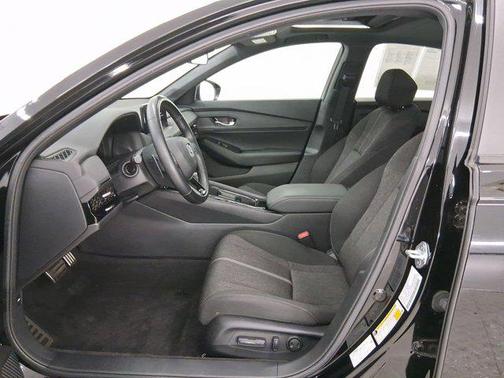 2023 Honda Accord Hybrid Base