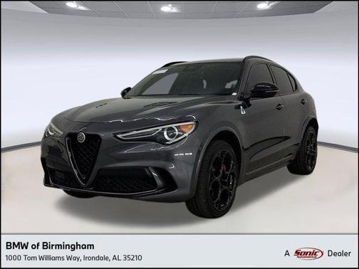 2023 Alfa Romeo Stelvio Quadrifoglio