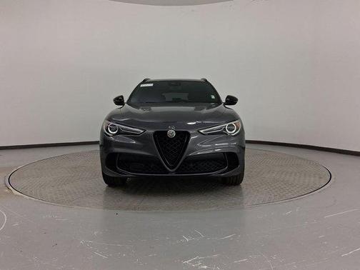 2023 Alfa Romeo Stelvio Quadrifoglio