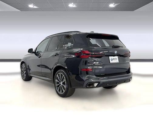 Black Sapphire Metallic 2026 BMW X5 xDrive40i