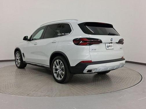 2026 BMW X5 sDrive40i