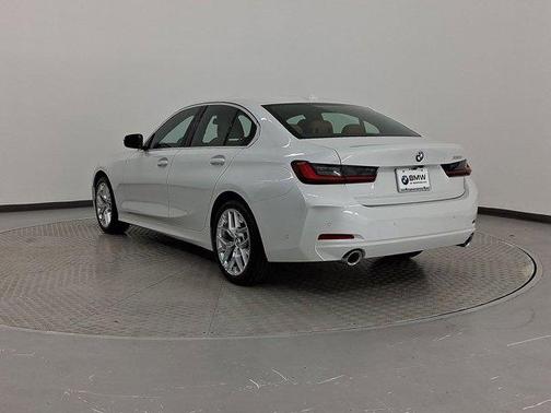 2025 BMW 330 i