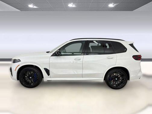 Mineral White Metallic 2026 BMW X5 M Base