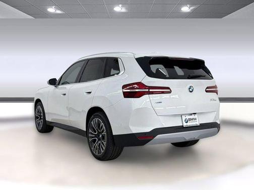 Mineral White Metallic 2026 BMW X3 30 xDrive