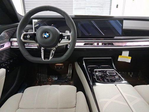 2026 BMW 740 xDrive