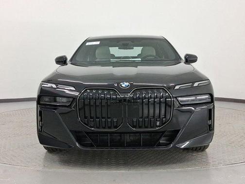 2026 BMW 740 xDrive