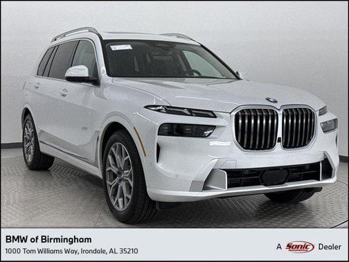 2025 BMW X7 xDrive40i