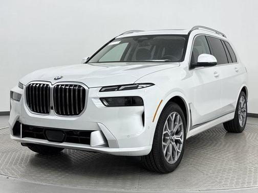 2025 BMW X7 xDrive40i
