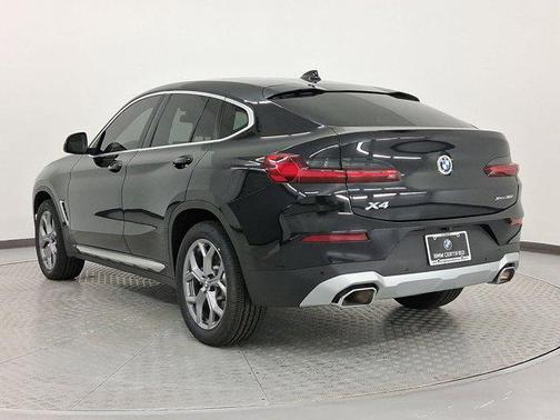 2024 BMW X4 xDrive30i