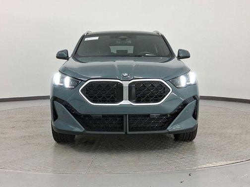 2025 BMW X2 xDrive28i
