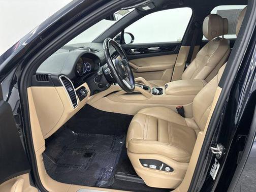 2020 Porsche Cayenne AWD