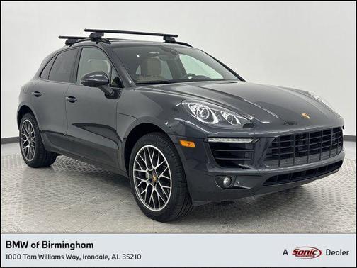 2017 Porsche Macan Base