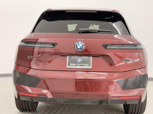 2023 BMW iX M60